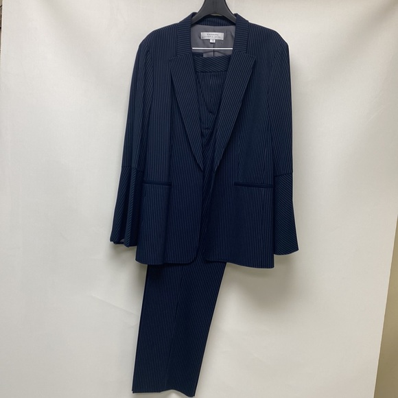 Tahari plus size NAVY & WHITE stripe pant suits - Picture 3 of 10